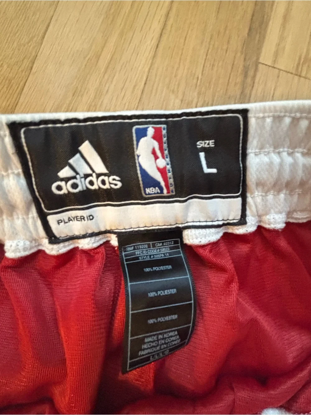 Adidas NBA Milwaukee Bucks Red Basketball Shorts Men’s Large L